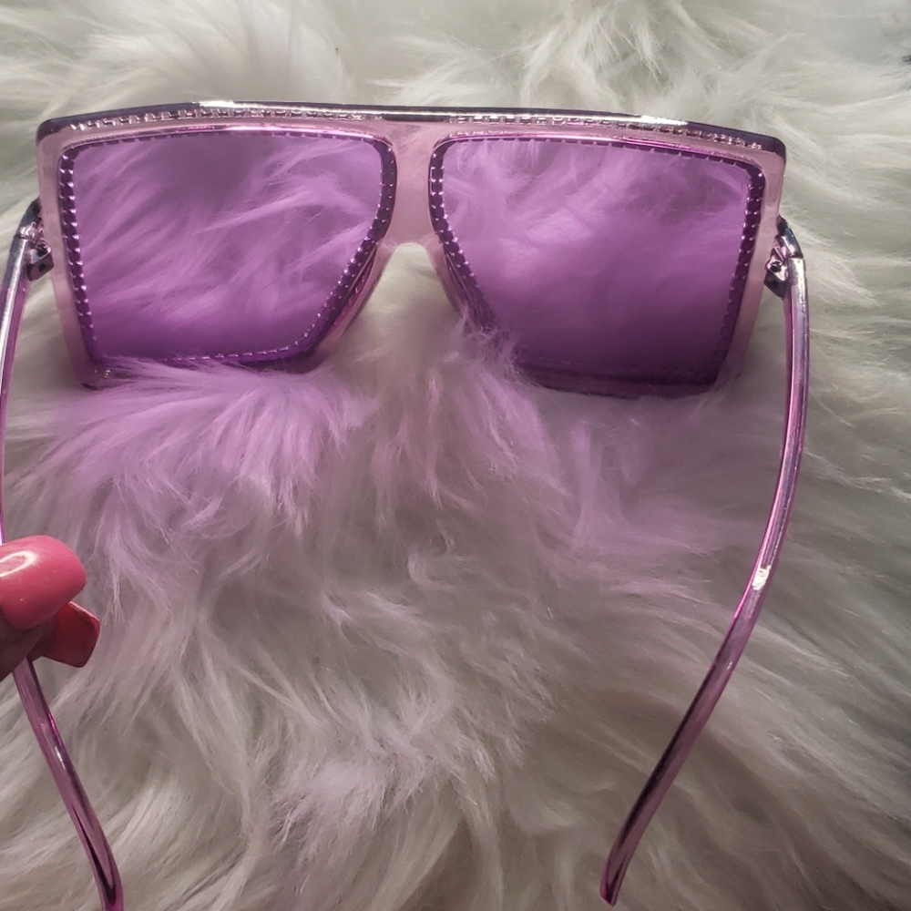 Shades 😎 - Picture 4 of 4
